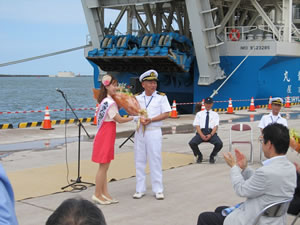 秋田港の歓迎式典