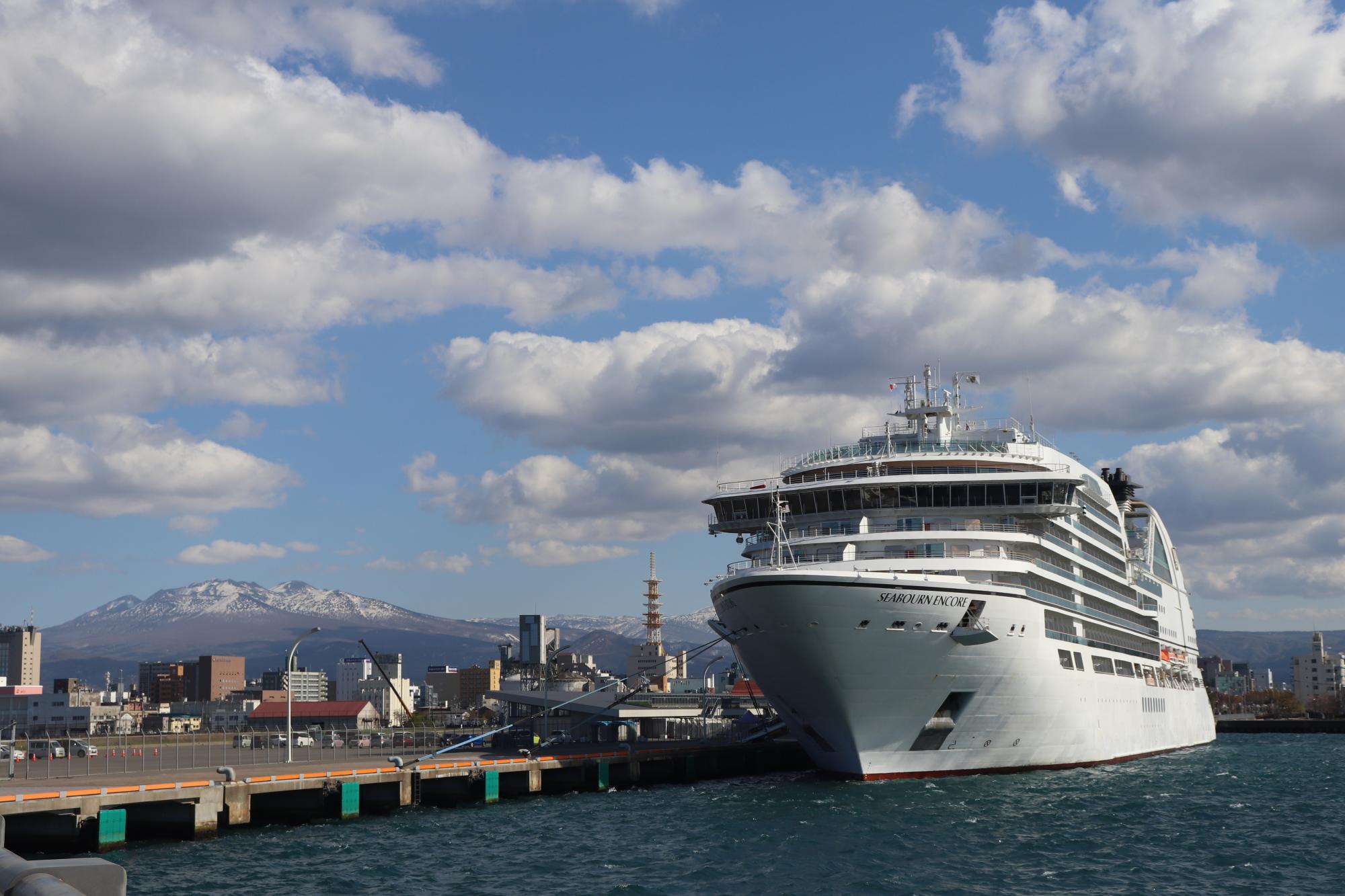20260424_seabournencore1.JPG