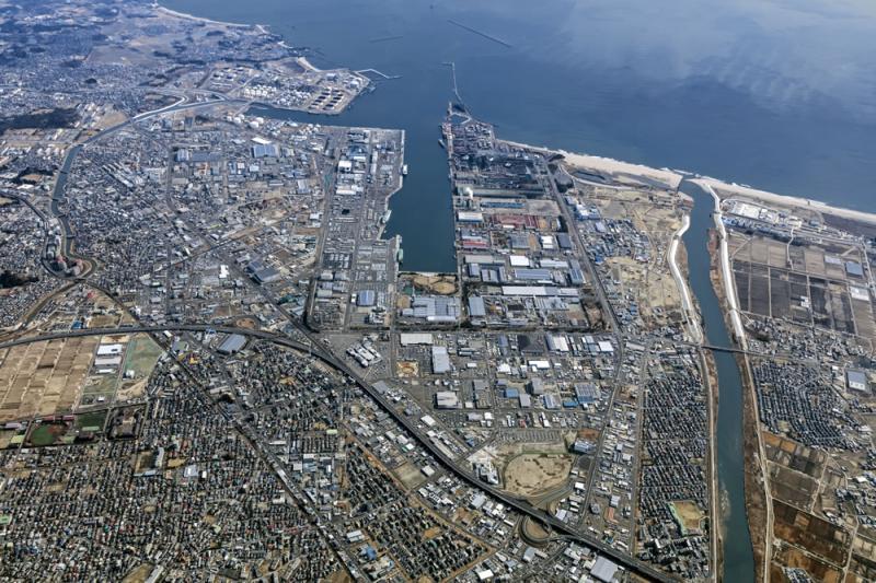 仙台塩釜港(仙台港区)航空写真