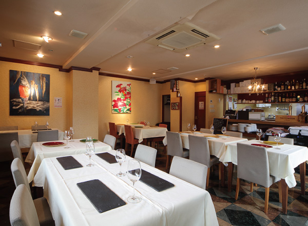Rrestaurant　evie